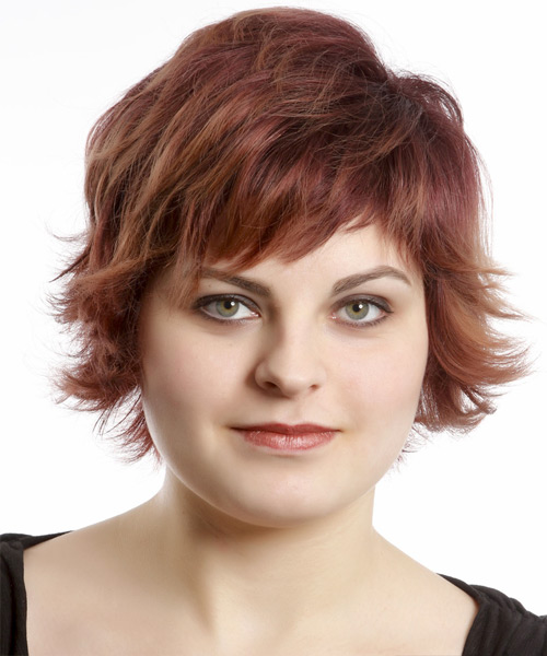 Fun And Flirty Short Hairdo With Uniform Layers