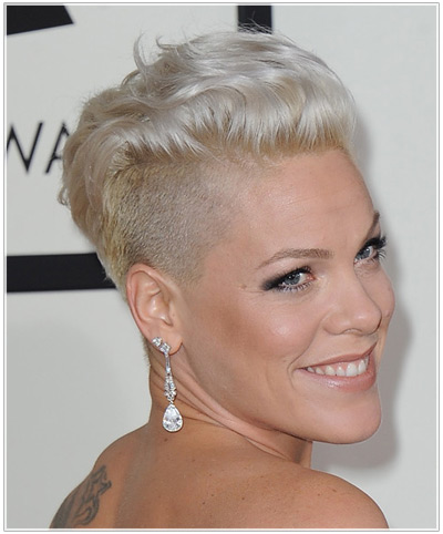 Click here to try on this Pink hairstyle Pink hairstyles