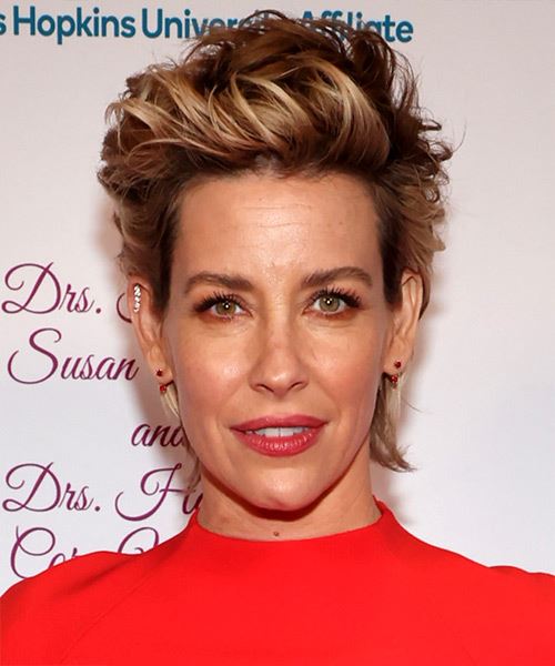Evangeline Lilly Pixie Haircut With Blonde Highlights