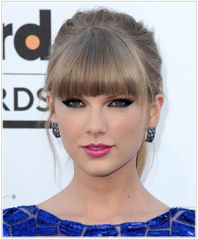 Click here to try on this Taylor Swift hairstyle Taylor Swift hairstyles